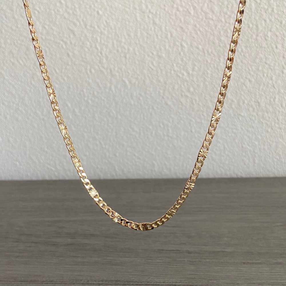 Pretty Bird • Yellow Gold Plated Flat Sunburst Chain